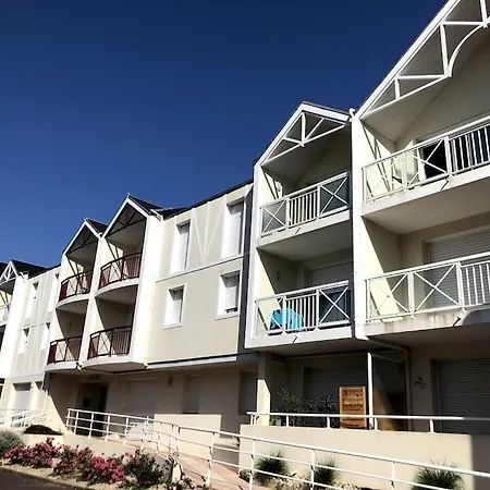 Le Petit Cote Ouest - Appt Dans Les Pins Pres De La Apartment Les Sables-d'Olonne